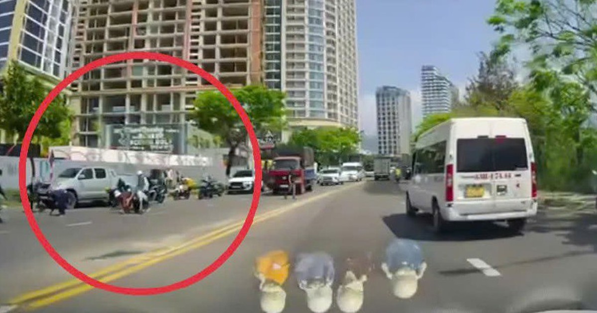 Công an tìm người 'nhặt' 50 triệu đồng đánh rơi ở Đà Nẵng