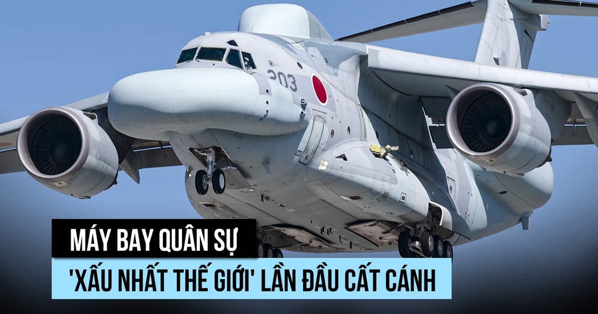Máy bay quân sự 'xấu lạ' của Nhật Bản cất cánh
