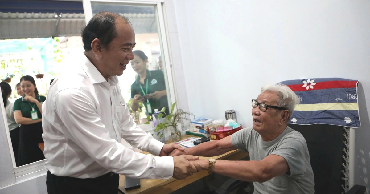 X&acirc;y dựng hệ sinh th&aacute;i chăm s&oacute;c người cao tuổi to&agrave;n diện, bền vững