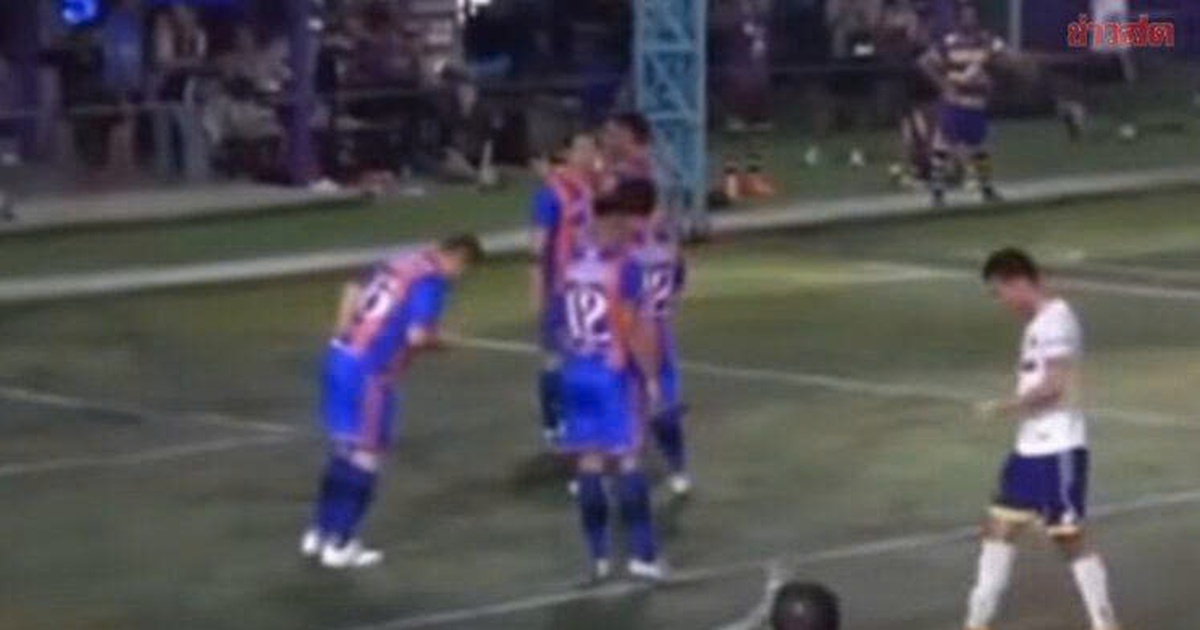 Cầu thủ Thái Lan đột ngột qua đời trên sân khiến cộng đồng bàng hoàng, FAT chia buồn sâu sắc