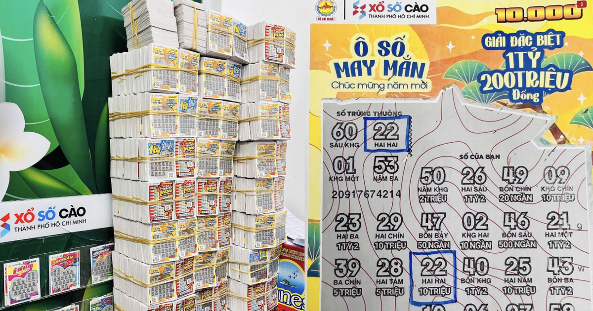 Người đàn ông ở TP.HCM vừa trúng độc đắc xổ số cào: Bất ngờ số 22