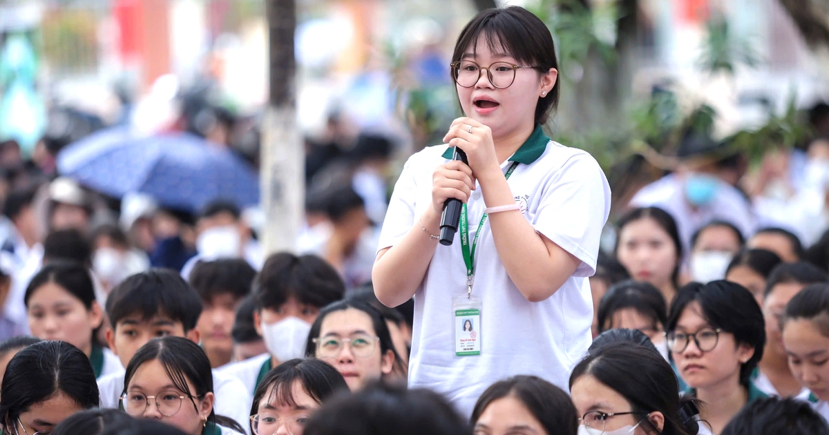 Chọn nghề trong 'kỷ nguyên AI': Bắt đầu từ ngành công nghệ nào?