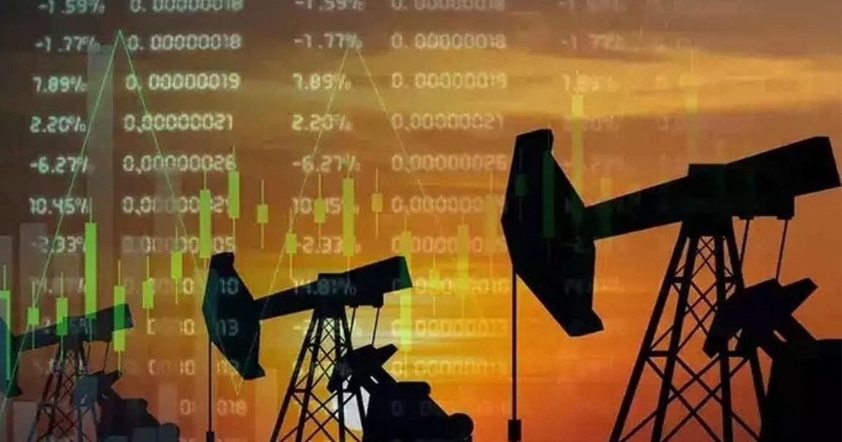 Giá xăng dầu hôm nay 2.3.2026: Tăng gần 10%, hướng đến mốc 80 USD/thùng