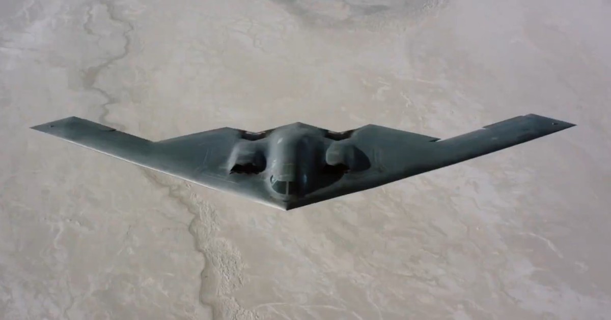 Oanh tạc cơ Bóng ma và nhiều vũ khí Mỹ tham chiến chống Iran