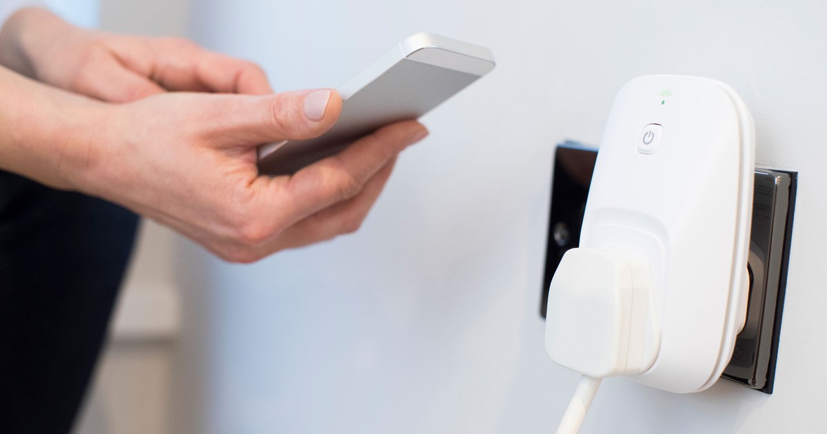 Những thiết bị tránh cắm vào ổ cắm thông minh