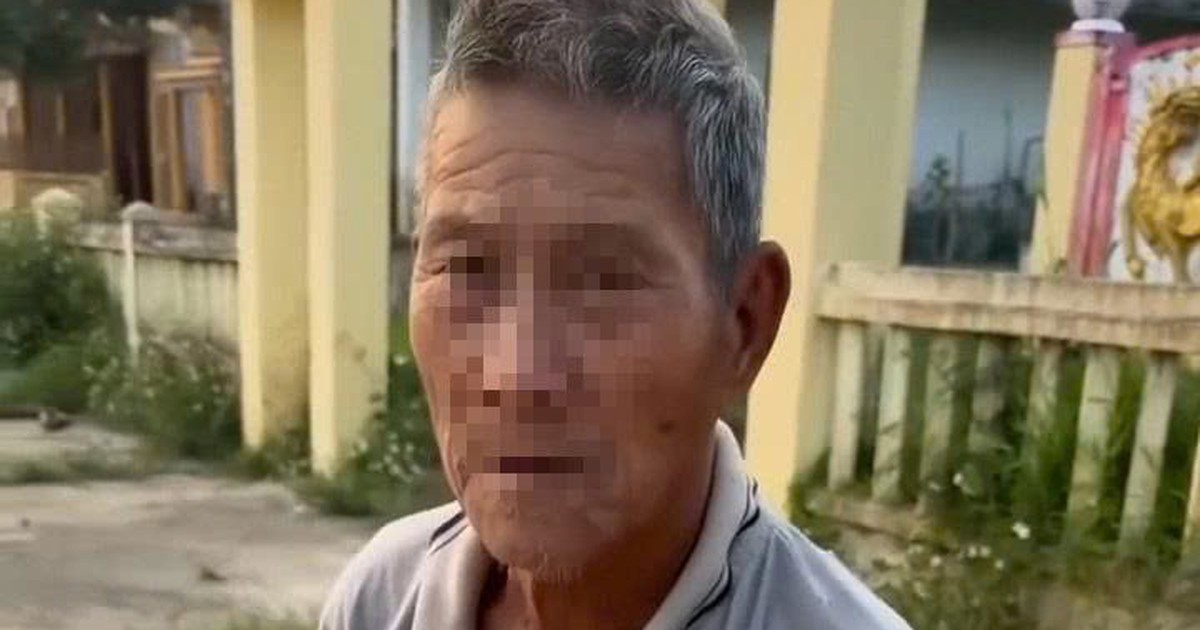 Cụ &ocirc;ng cụt 2 tay kẹp rắn hổ mang đ&atilde; xuất viện sau 4 ng&agrave;y điều trị