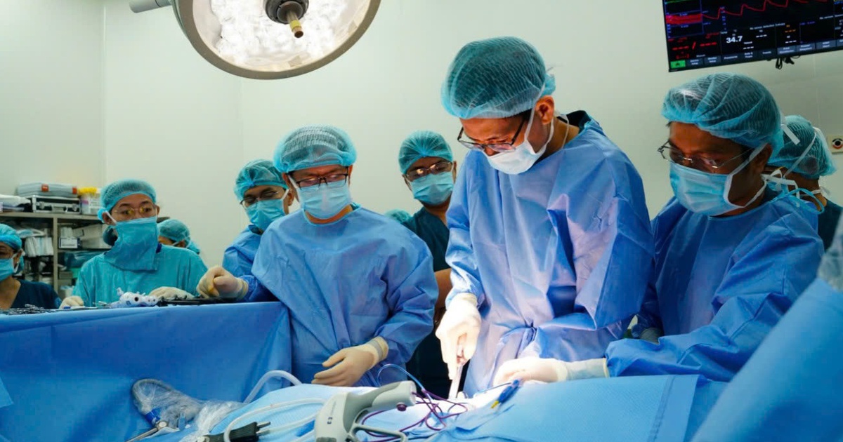 Mẹ hiến thận cứu con: Lời cảm ơn nghẹn ng&agrave;o từ lằn ranh sinh tử