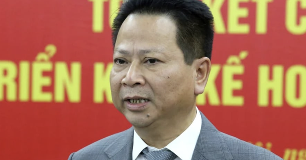 Cựu cục trưởng nhận hối lộ 6,25 tỉ bỏ trốn, t&ograve;a sẽ x&eacute;t xử vắng mặt