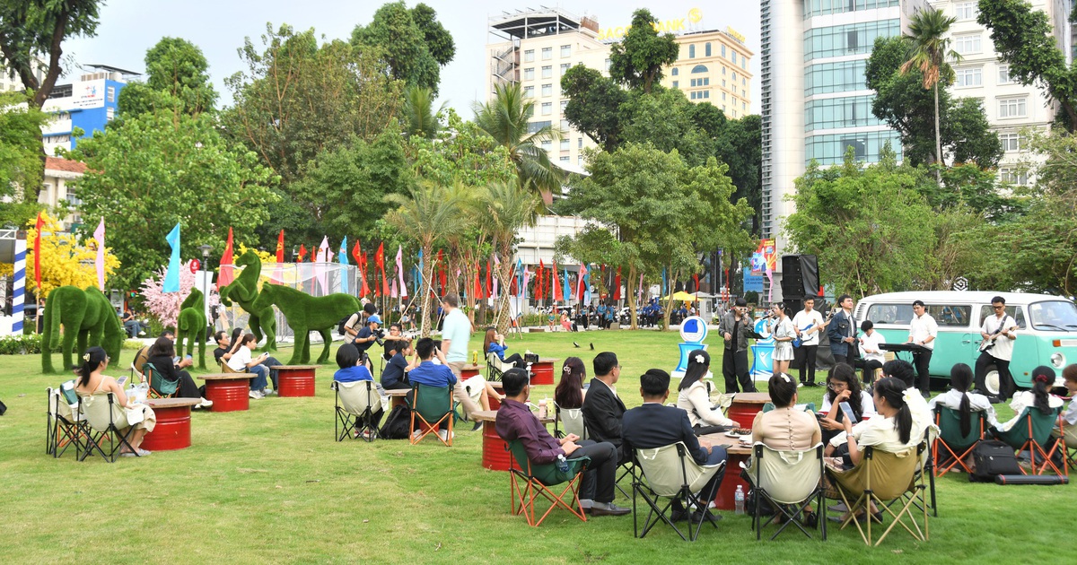 Mê mệt với lễ hội vừa sôi động, lại rất… chill