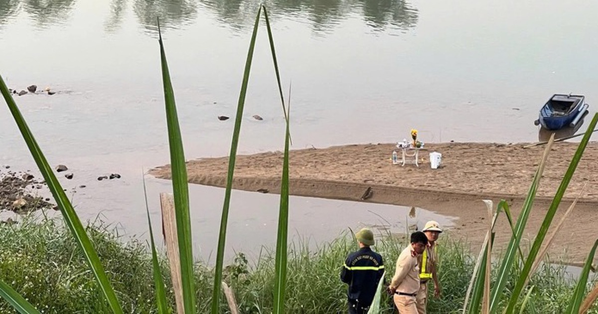 Khánh Hòa: Đại úy công an xã hy sinh khi truy đuổi "cát tặc" trên sông