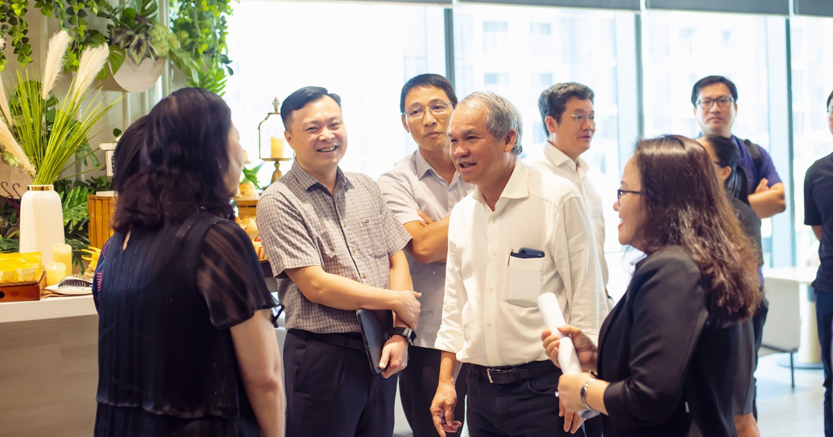 Vì sao bầu Đức "rẽ ngang" sang cà phê?