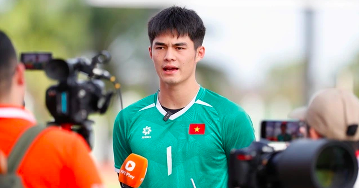 Nhân tài U.23 ở đội tuyển Việt Nam được thầy Kim trọng dụng thế nào, thủ môn 1,91 m có cơ hội?