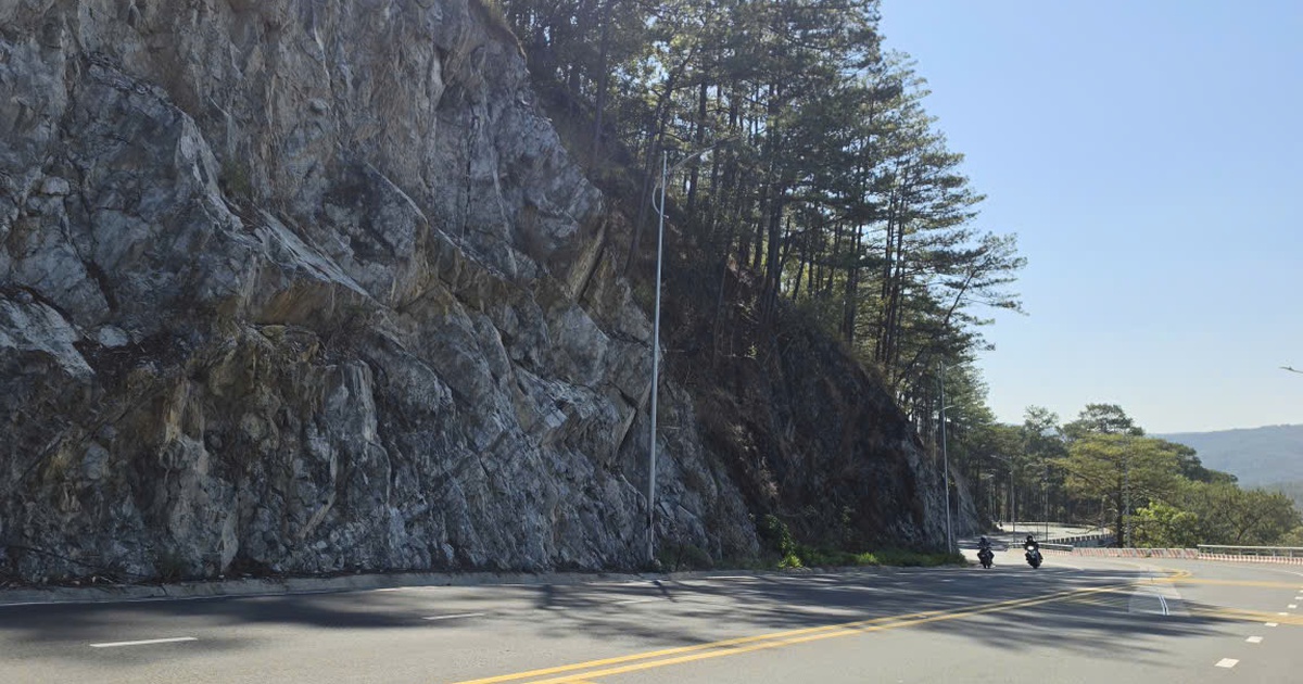 Đề xuất chi 50 tỉ đồng xử lý triệt để sạt lở đèo Prenn