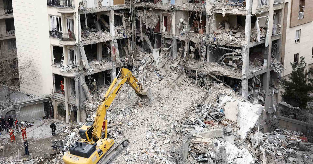 Chiến sự Iran sắp đến hồi kết hay 'câu giờ' ?