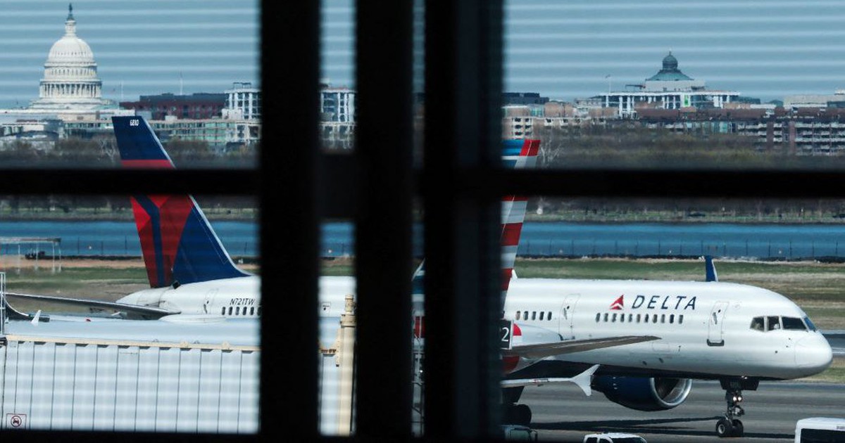 Hãng Delta ngừng dịch vụ đặc biệt cho phía nghị sĩ Mỹ tại các sân bay