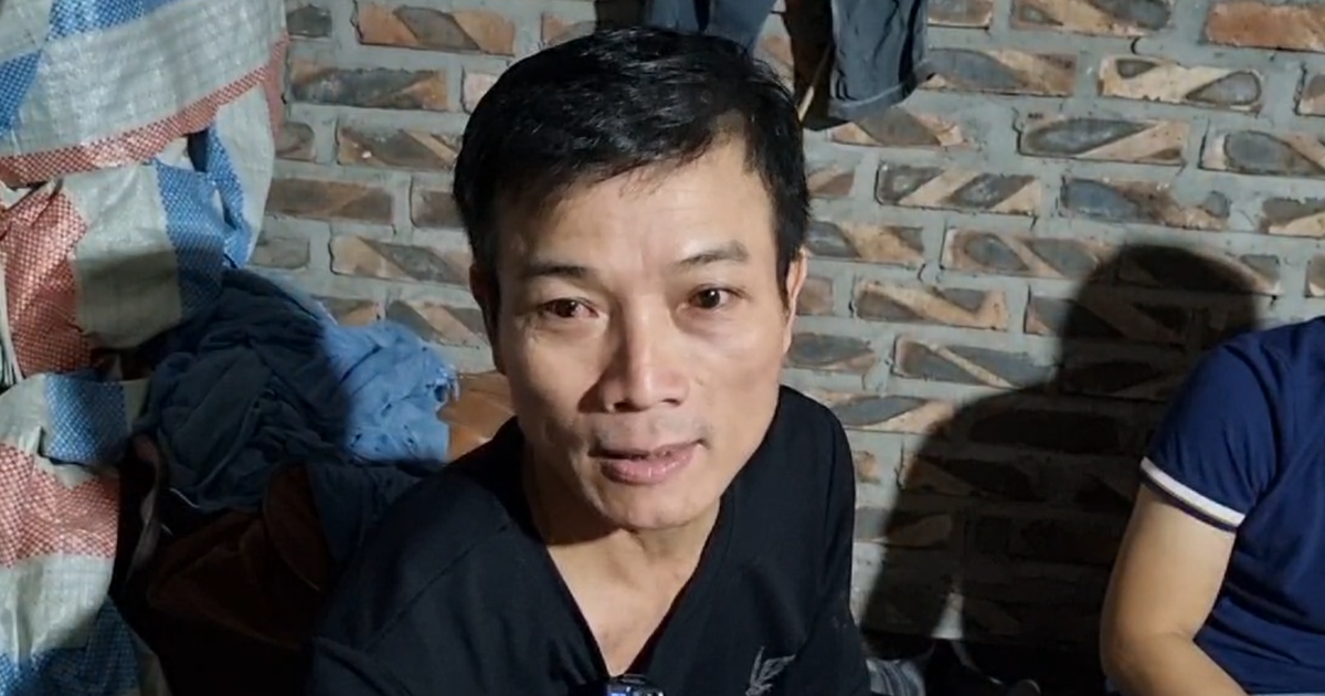 Người đàn ông kể giây phút bắc thang cứu 7 người trong vụ cháy ở Hà Nội