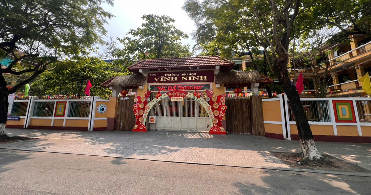 Vụ cô giáo dùng thước đánh học sinh 'chấn thương' tay: Phường công bố thông tin mới