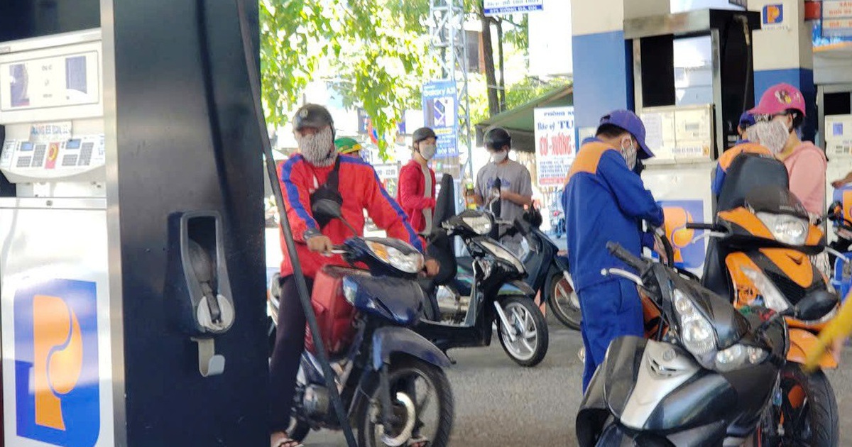 Đà Nẵng yêu cầu xử lý nghiêm đầu cơ, "găm hàng" xăng dầu chờ tăng giá