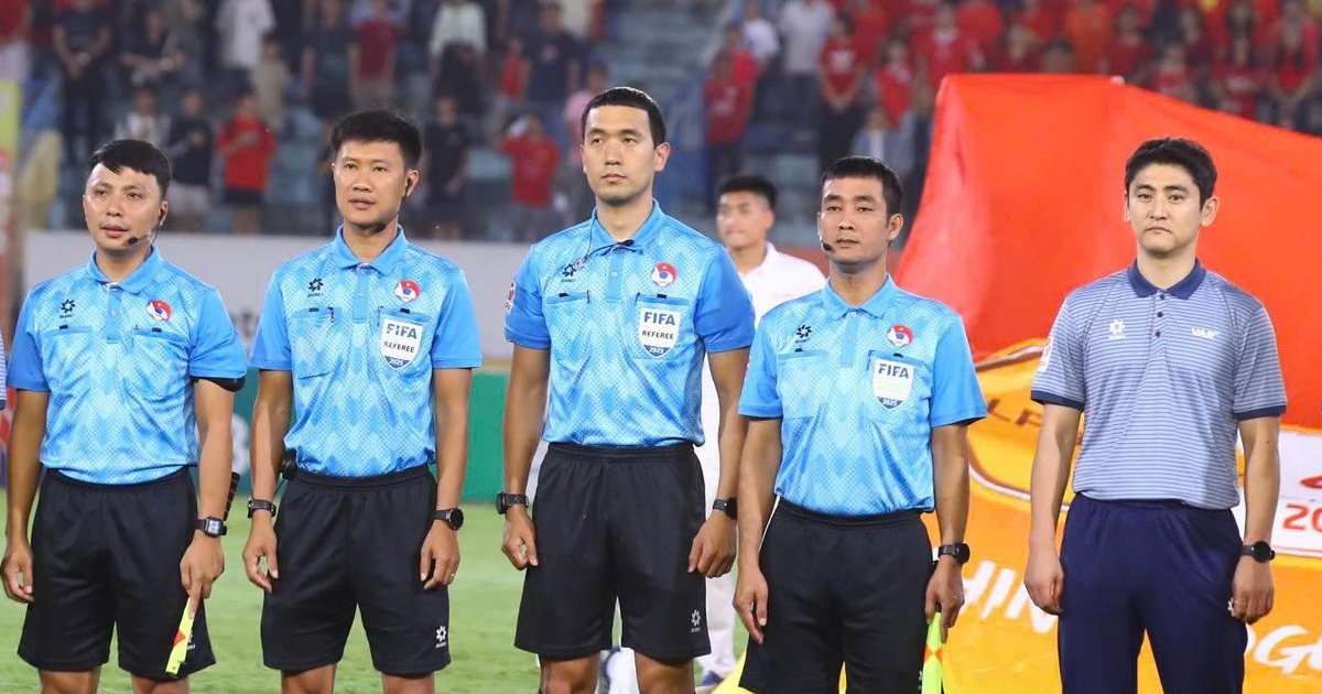 Lộ diện trọng tài Hàn Quốc bắt trận đội tuyển Việt Nam tái đấu Malaysia: Vua thẻ, cực quen mặt