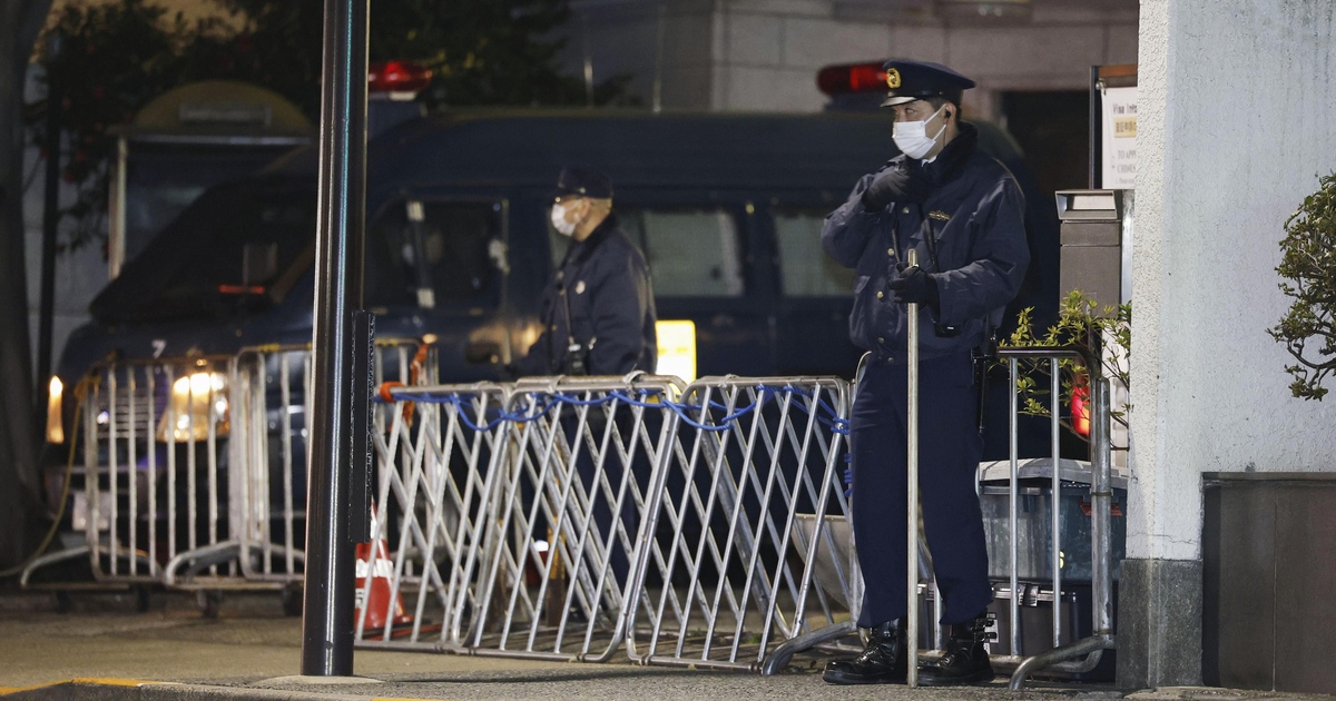 Thành viên Lực lượng Phòng vệ Nhật Bản mang dao đột nhập Đại sứ quán Trung Quốc