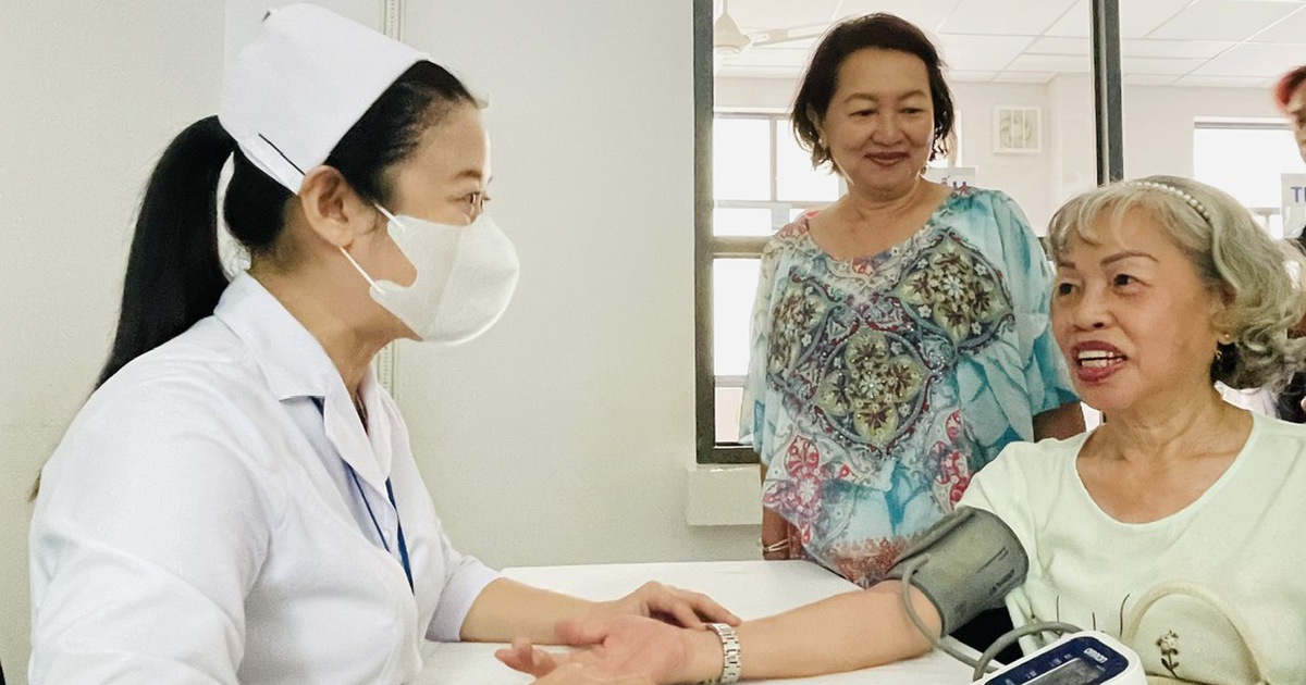 56 bệnh viện tại TP.HCM đồng loạt khám bệnh miễn phí cho 16.000 người dân