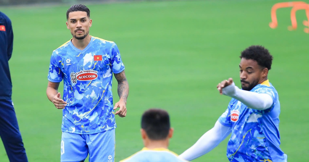 HLV Kim Sang-sik 'đọc vị' sao Ngoại hạng Anh của Bangladesh, bật mí hay về Son và Hên