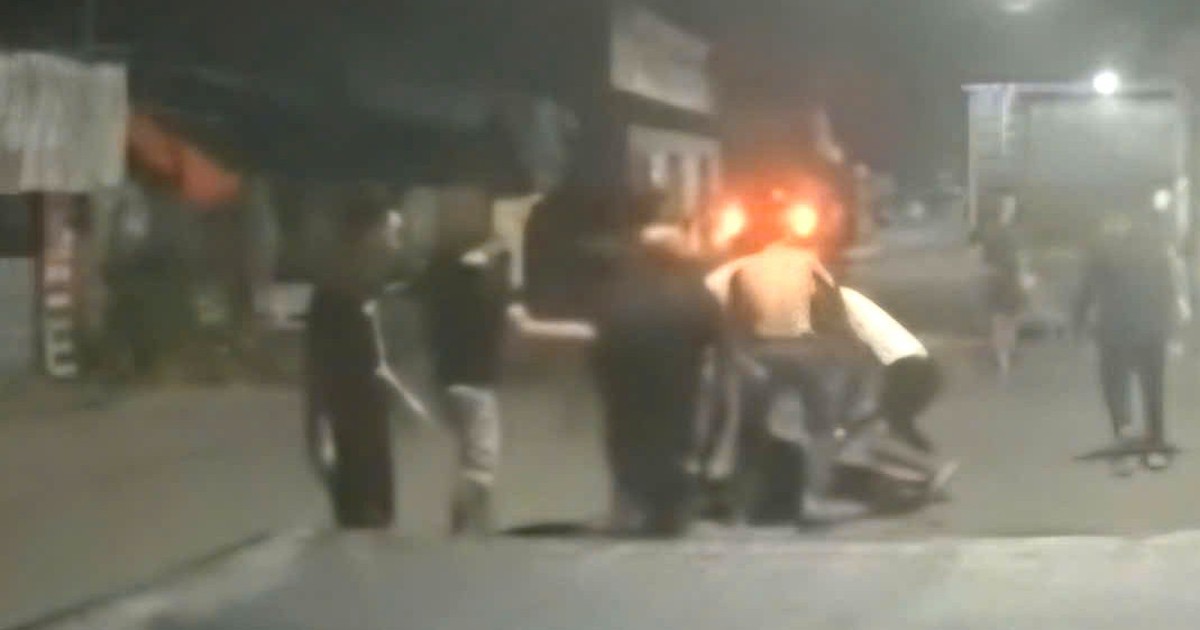 Công an điều tra vụ "3 xe bán tải rượt đuổi, hành hung người trong đêm"