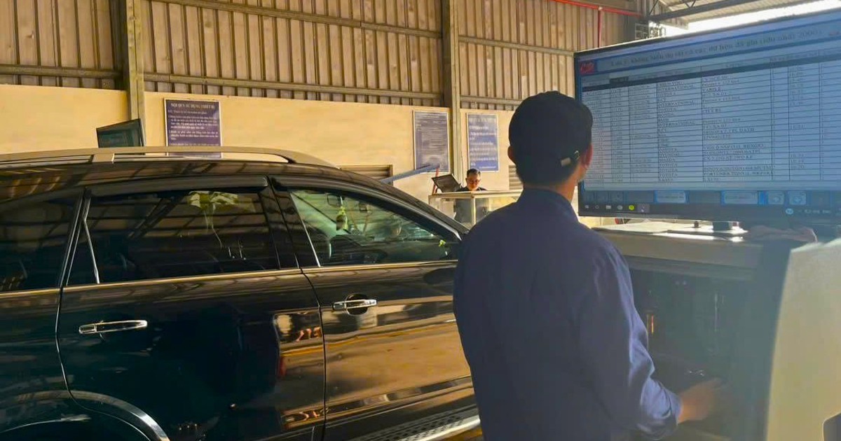 Cục Đăng kiểm giải thích việc chủ xe phải ký cam kết khi kiểm định khí thải