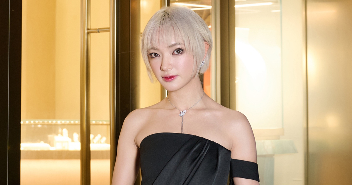 Ch&acirc;u B&ugrave;i sau 'Em xinh say hi'