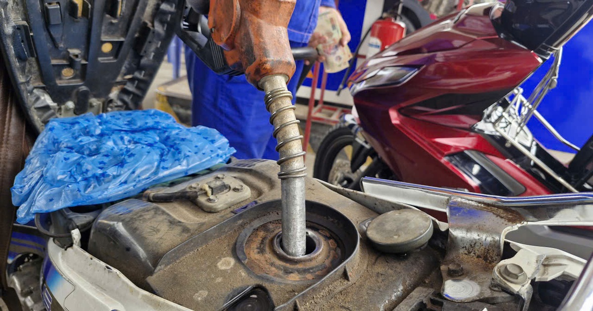 Đà Nẵng đề nghị siết chặt cửa khẩu, ngăn xăng dầu "chảy" lậu ra nước ngoài