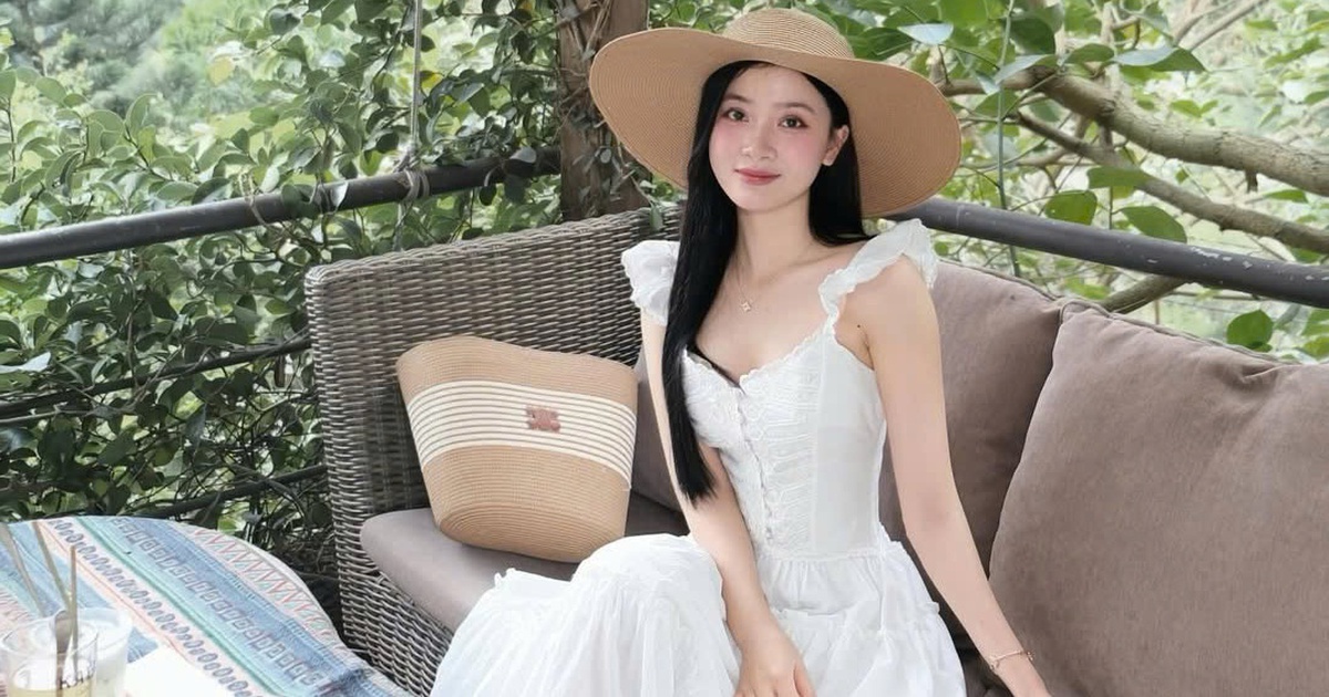 Túi cói giúp mang cả mùa hè rực rỡ vào trang phục