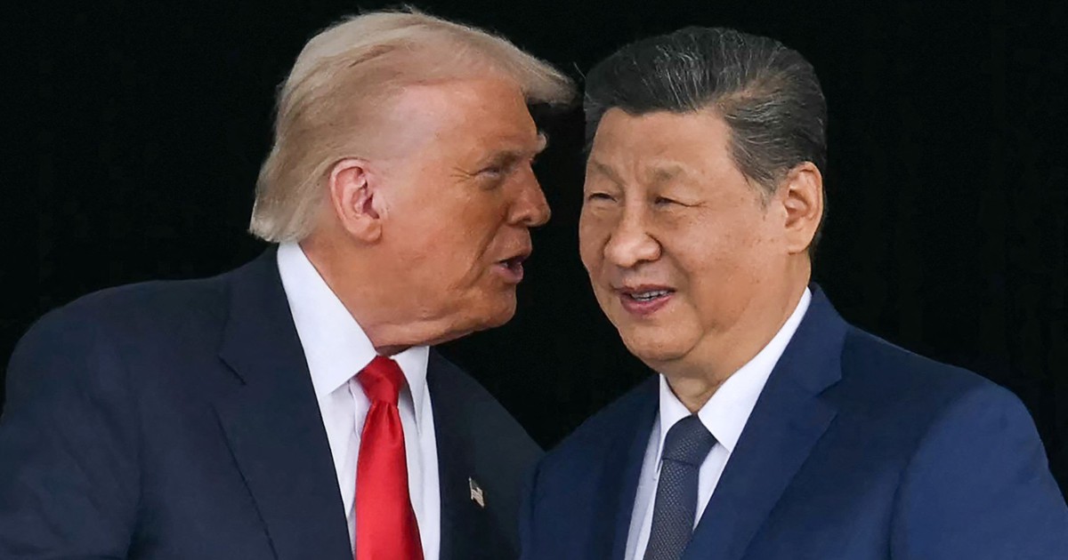 &Ocirc;ng Trump chốt lịch thăm Trung Quốc giữa biến động Trung Đ&ocirc;ng