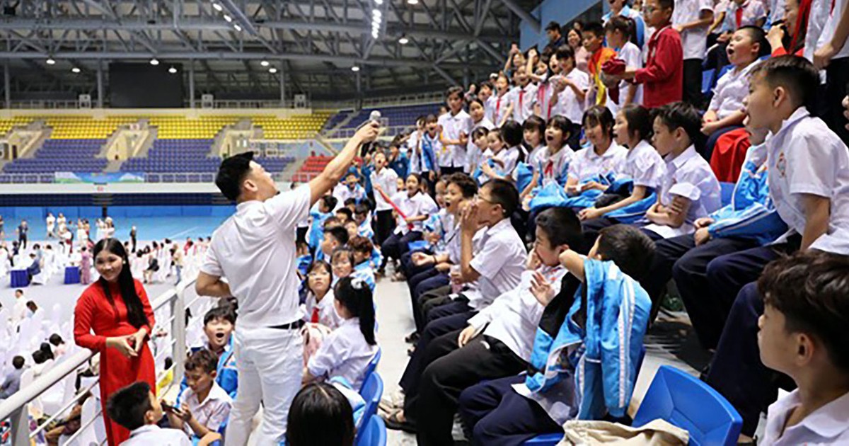 Toyota Việt Nam tiếp sức kỹ năng an toàn giao thông cho học sinh tiểu học