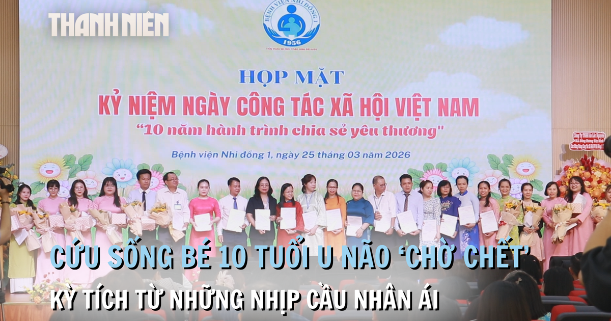 Cứu sống bé 10 tuổi u não 'chờ chết' và 10 năm hành trình chia sẻ yêuthương