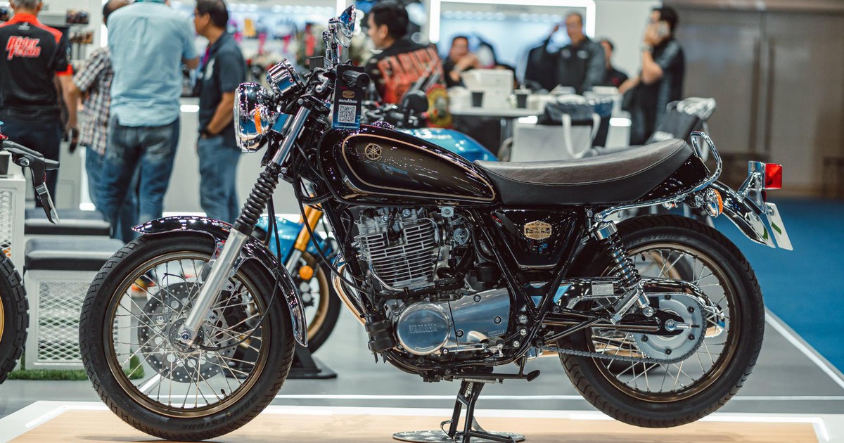 yamaha-sr400-final-limited-edition-6-17744965730991734920650-122-0-1194-2048-crop-1774496826041992830719.jpg