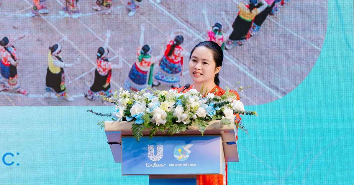 Chuyện phụ nữ biến ‘rác’ thành sinh kế