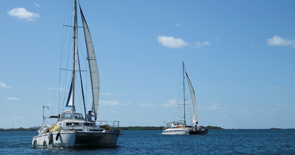 Mexico tìm kiếm 2 tàu viện trợ Cuba mất tích trên biển