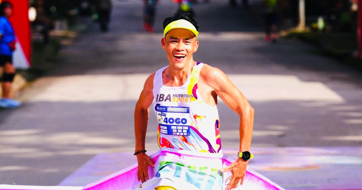 'Dị nhân chạy bộ' Nguyễn Văn Long: 3 lần chạy xuyên Việt, 41 tuổi vẫn chưa muốn dừng