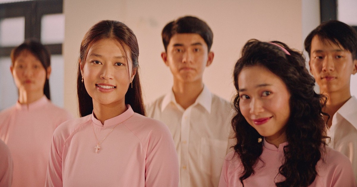 'Hẹn em ngày nhật thực': Bước tiến của Đoàn Thiên Ân