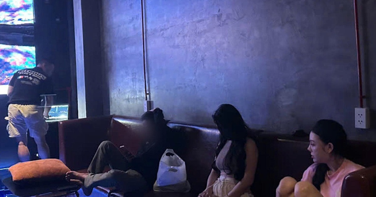 Đột kích quán karaoke ở Đà Nẵng, bắt quả tang nhóm khách mở 'tiệc' ma túy