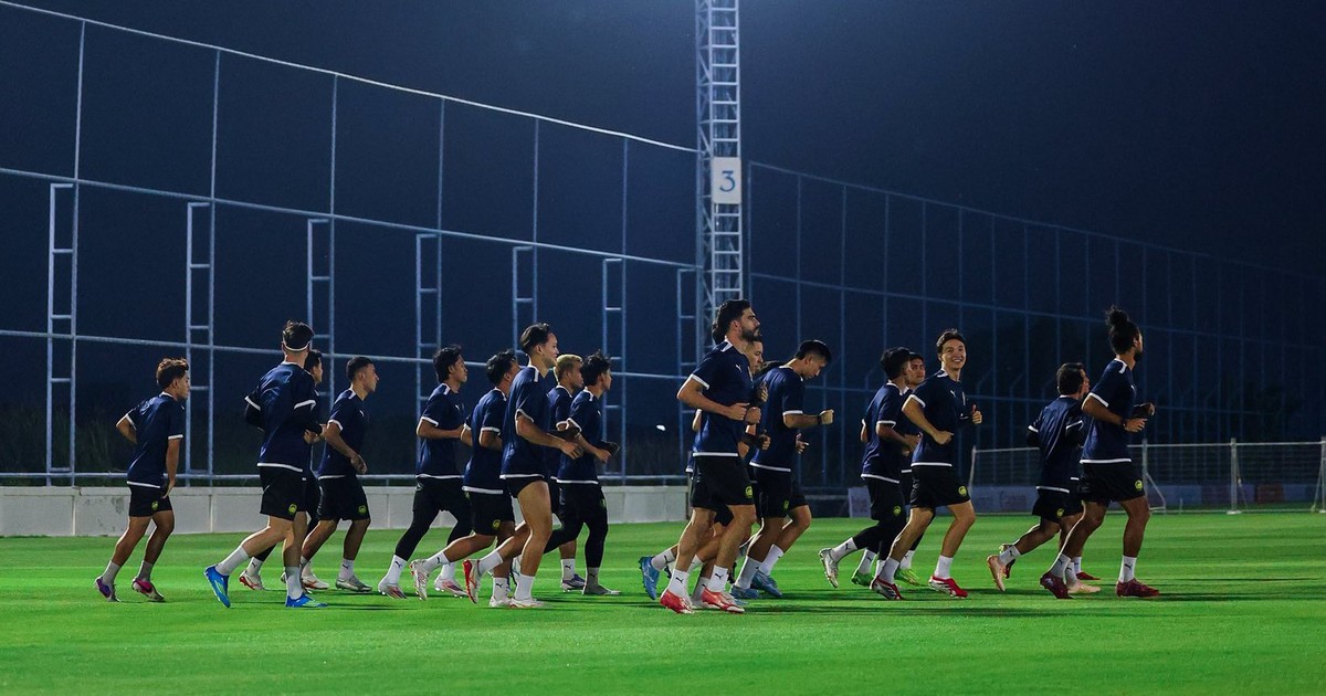 Báo Malaysia hiến kế cho HLV Cklamovski, mong đội nhà làm 'điều thần kỳ' ở Việt Nam