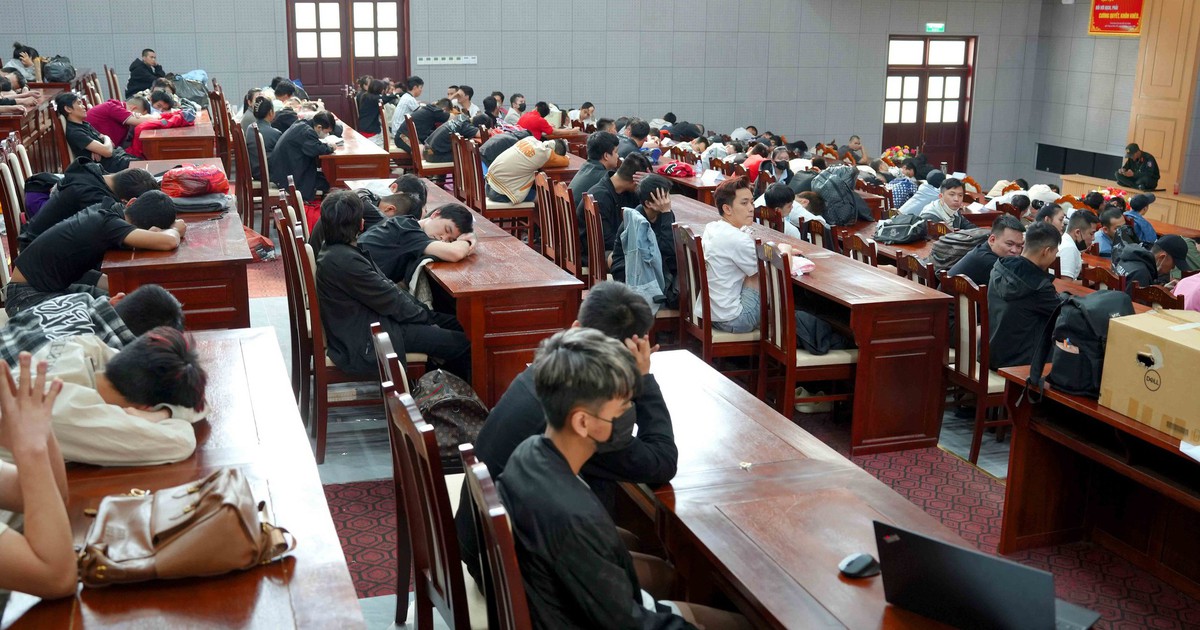 Đồng Nai: Bắt tạm giam 343 người lừa đảo xuyên biên giới qua WhatsApp, Facebook