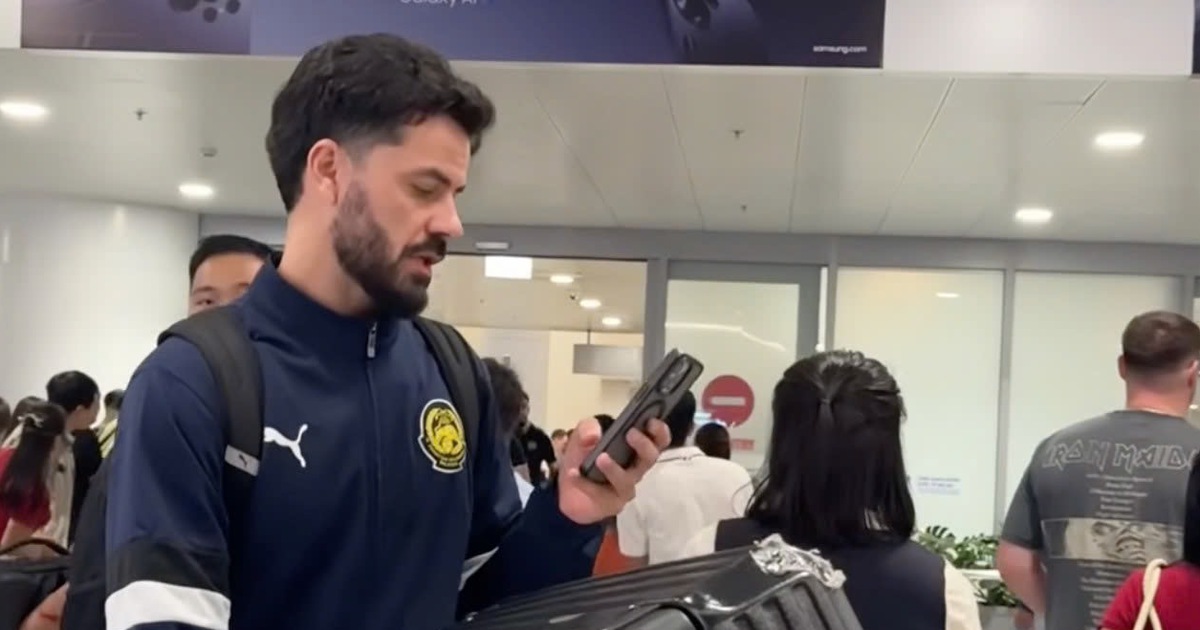 Malaysia đã đến Hà Nội với nhân sự cực ‘lạ’, có tới 13 cầu thủ nhập tịch: Đấu Việt Nam ngày nào?