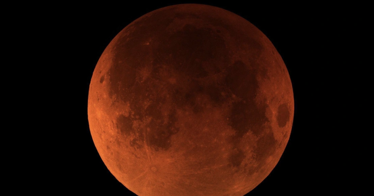 Nguyệt thực toàn phần tối 3.3 xuất hiện hiện tượng selenelion hiếm gặp