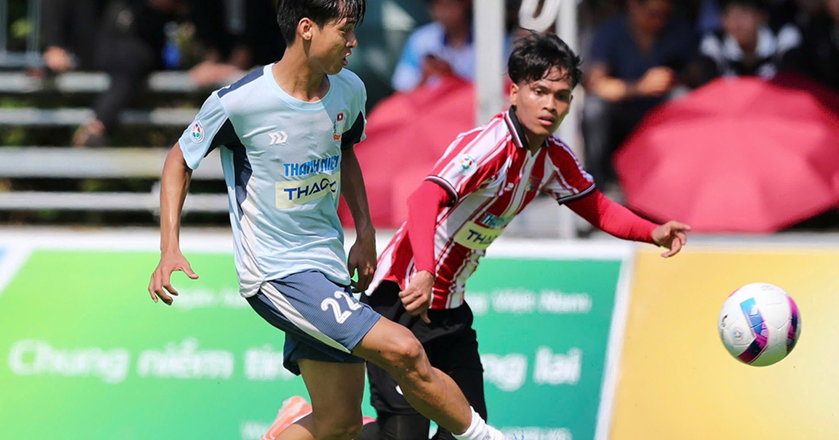 Ước mơ thành sự thật với tuyển thủ U.23 Lào