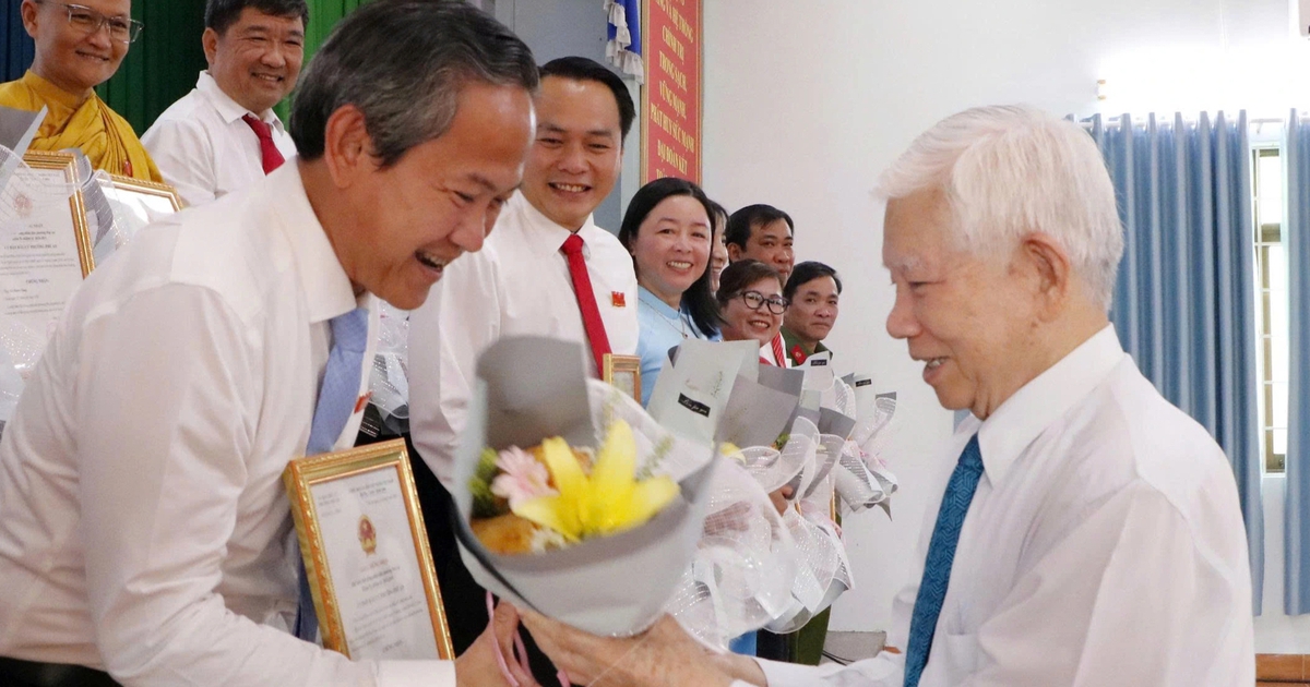 HĐND phường Phú An kiện toàn nhân sự chủ chốt tại kỳ họp thứ nhất khóa II