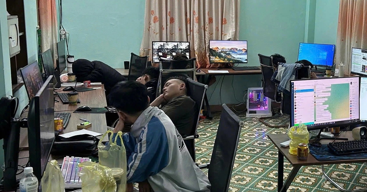 Thông tin mới về đường dây tội phạm công nghệ cao "rút ruột" thẻ tín dụng quốc tế