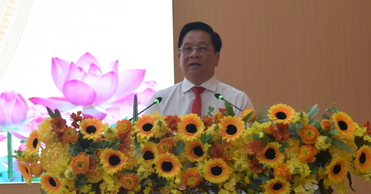 Chủ tịch HĐND v&agrave; Chủ tịch UBND tỉnh An Giang t&aacute;i đắc cử