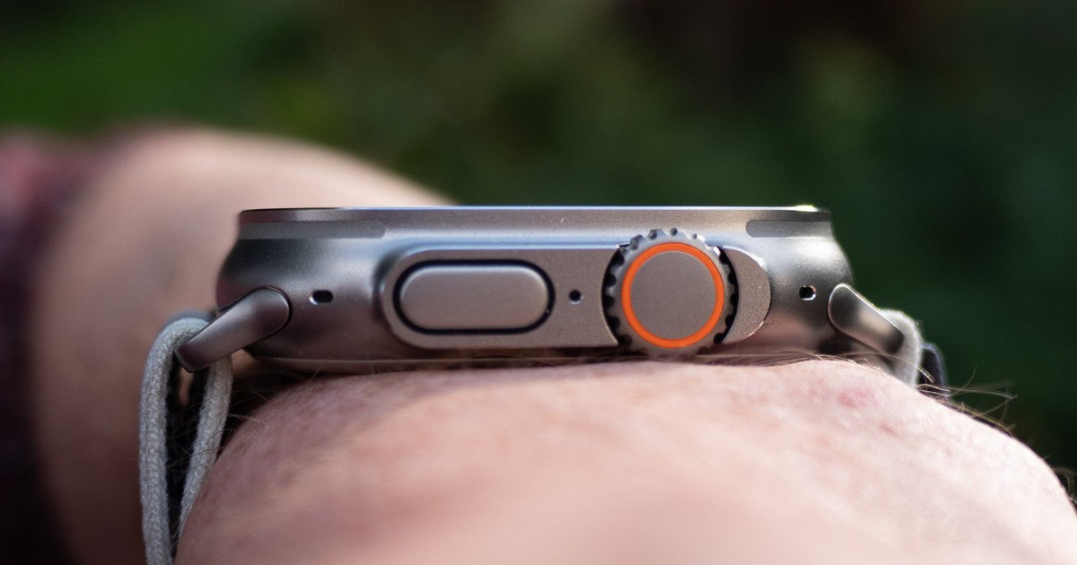 Sự thật về "lỗ bí ẩn" trên Apple Watch không phải ai cũng biết