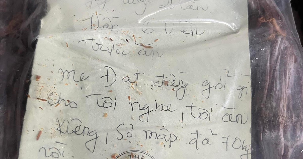 Mẹ ruột viết thư tay gửi quà cho mẹ chồng, con gái đọc mà rưng rưng